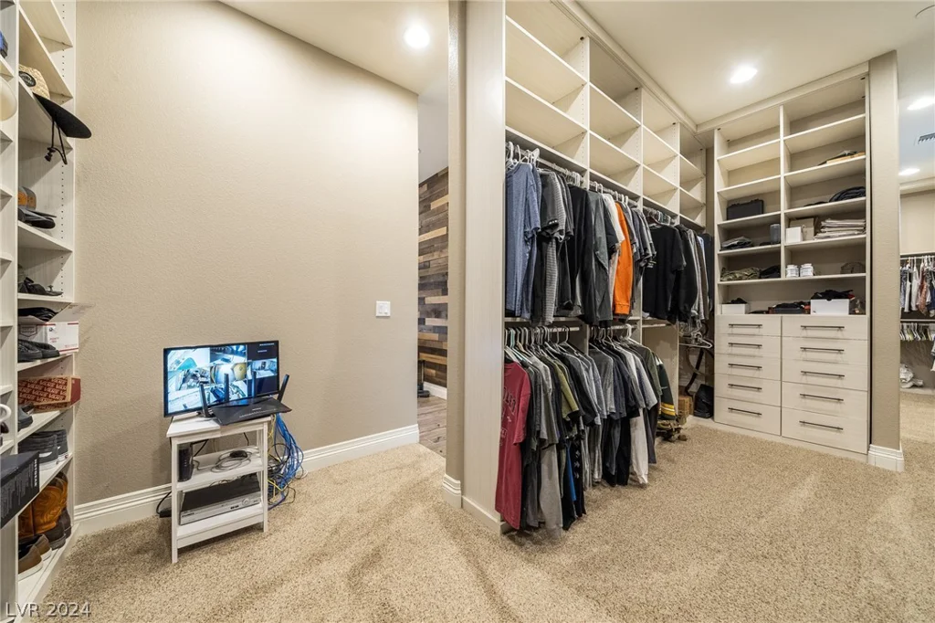 11320 Torino, Las Vegas, NV 89161