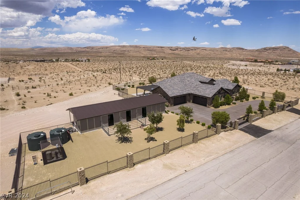 11320 Torino, Las Vegas, NV 89161