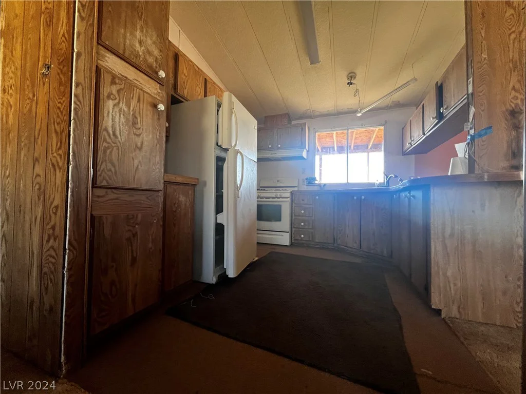 4051 Barney, Pahrump, NV 89060
