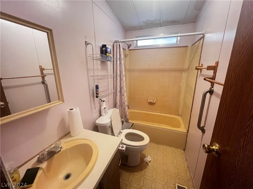 4051 Barney, Pahrump, NV 89060