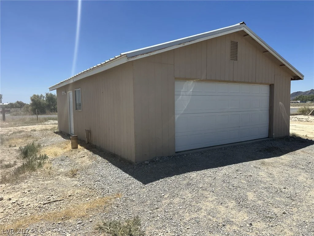 4051 Barney, Pahrump, NV 89060
