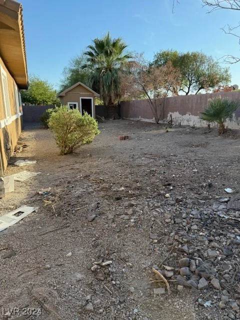 2085 Saratoga, Las Vegas, NV 89146