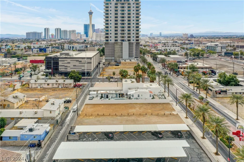 715 Casino Center, Las Vegas, NV 89101