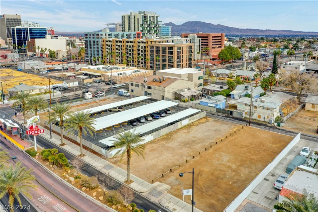 715 Casino Center, Las Vegas, NV 89101