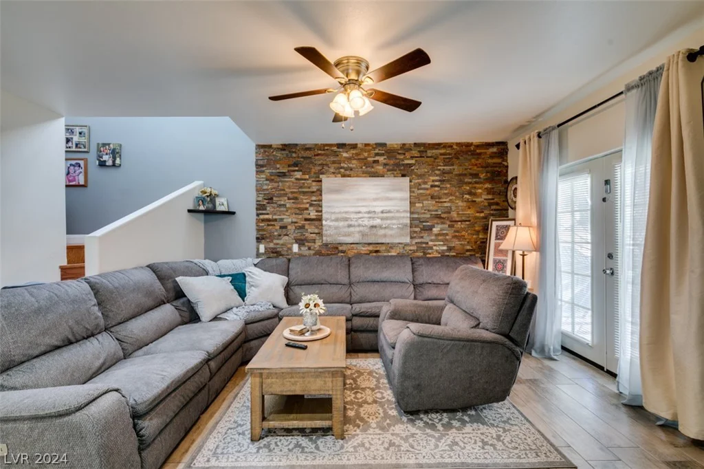 8457 Birthstone, Las Vegas, NV 89147