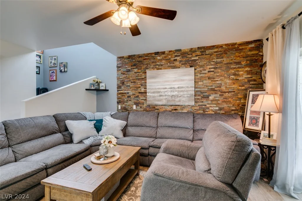 8457 Birthstone, Las Vegas, NV 89147