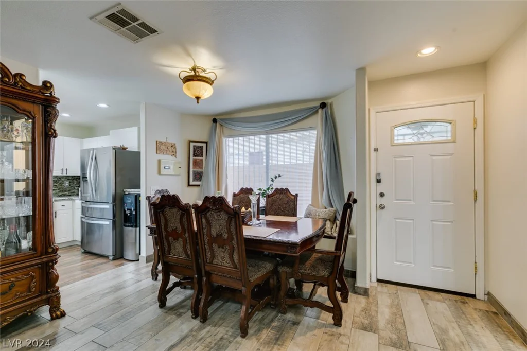 8457 Birthstone, Las Vegas, NV 89147