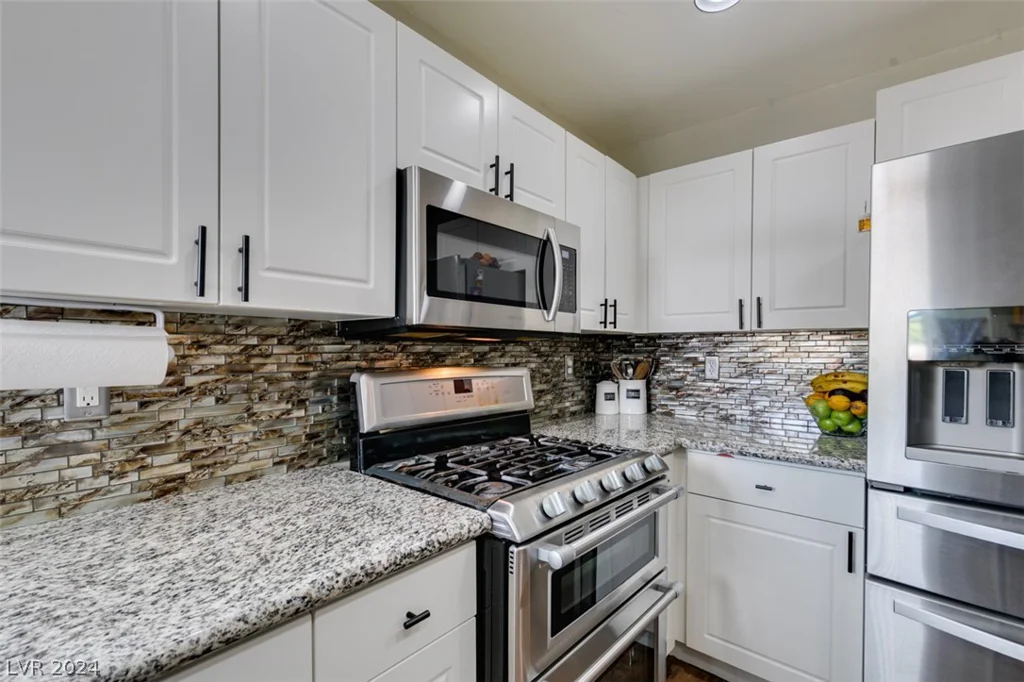 8457 Birthstone, Las Vegas, NV 89147