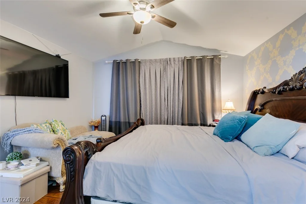 8457 Birthstone, Las Vegas, NV 89147