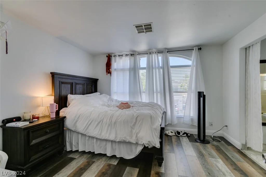 8457 Birthstone, Las Vegas, NV 89147