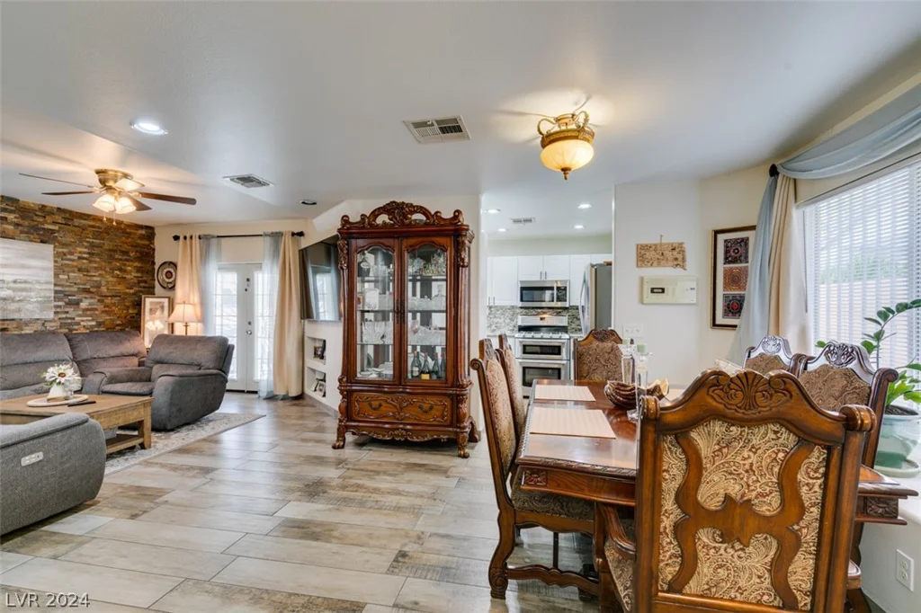 8457 Birthstone, Las Vegas, NV 89147