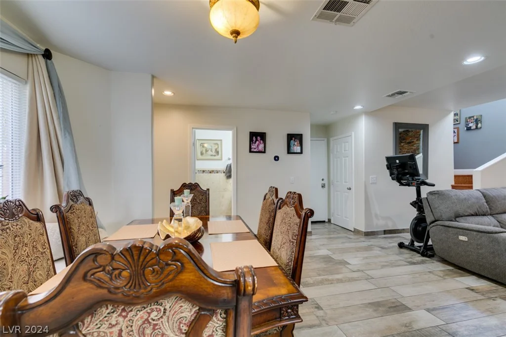 8457 Birthstone, Las Vegas, NV 89147
