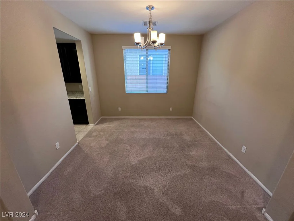 7421 Old Compton, Las Vegas, NV 89166