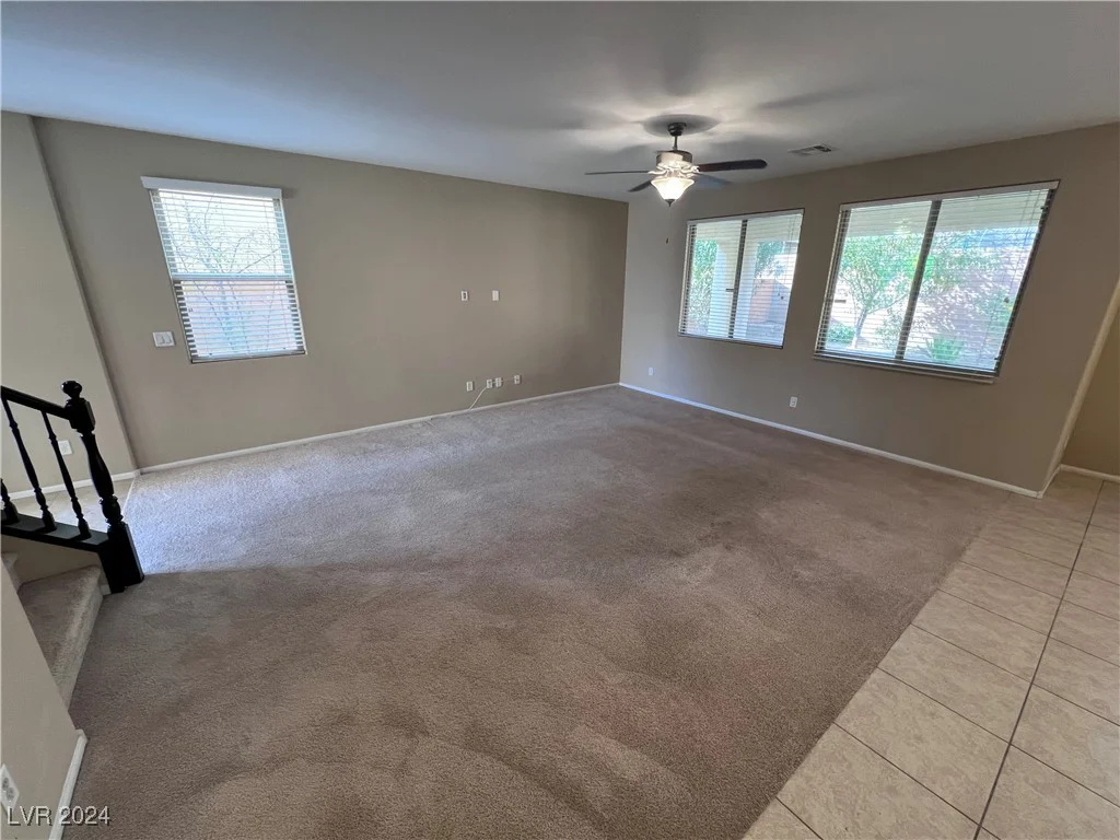 7421 Old Compton, Las Vegas, NV 89166