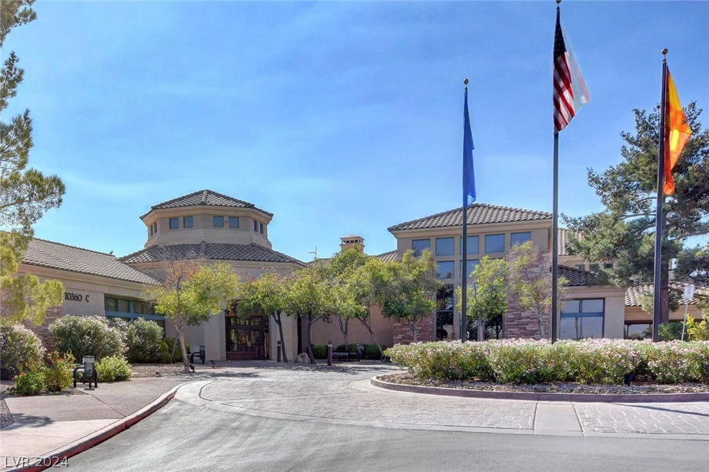 9201 Cactus Wood, Las Vegas, NV 89134