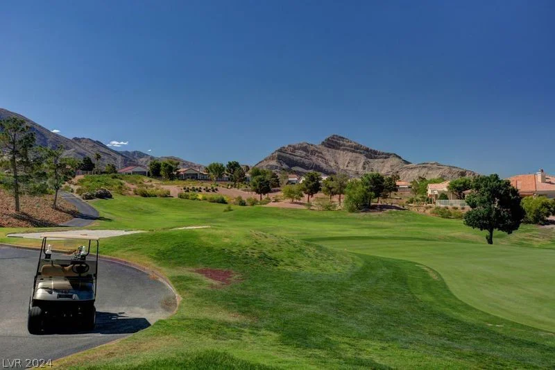 9201 Cactus Wood, Las Vegas, NV 89134