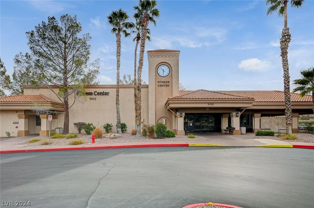 9201 Cactus Wood, Las Vegas, NV 89134