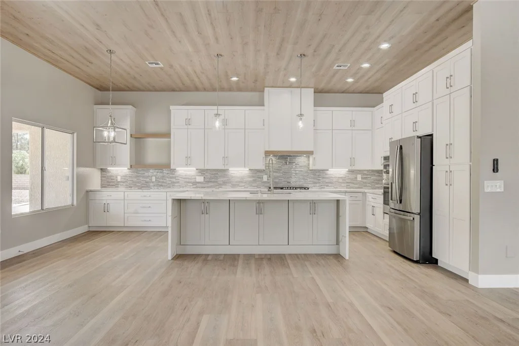 9201 Cactus Wood, Las Vegas, NV 89134