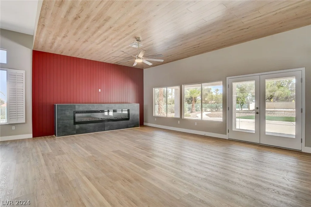 9201 Cactus Wood, Las Vegas, NV 89134