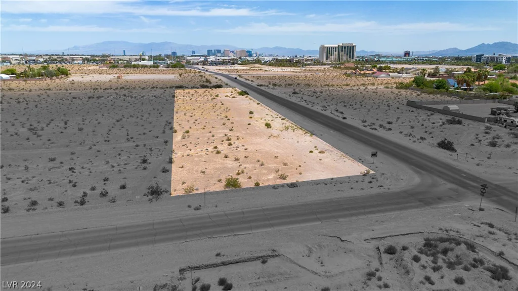 3800 Ford, Las Vegas, NV 89124