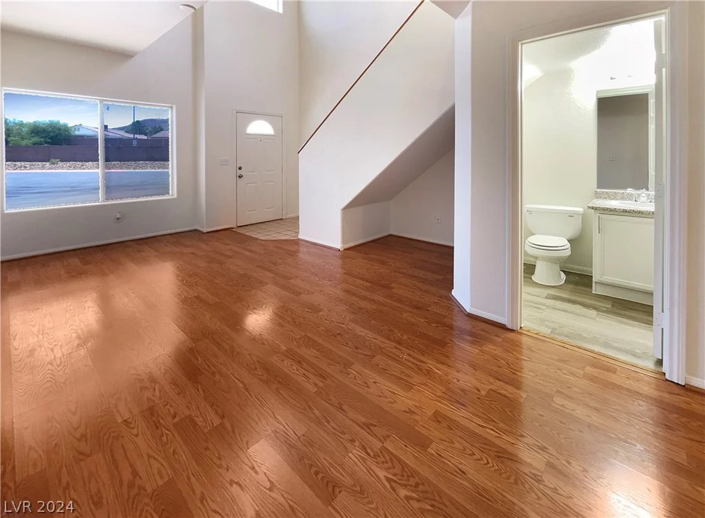 85 Brown Swallow, Henderson, NV 89012
