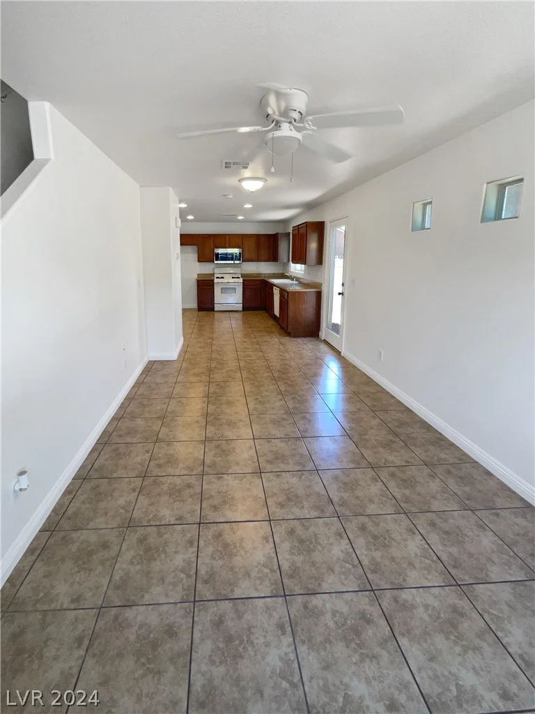 4759 Arroyo Seco, Las Vegas, NV 89115