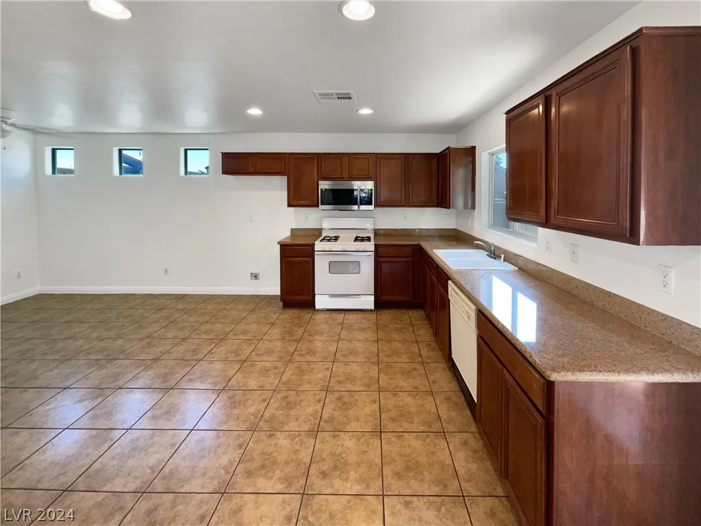 4759 Arroyo Seco, Las Vegas, NV 89115