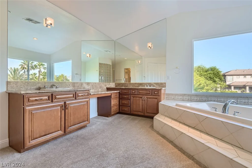 2981 Hammerwood, Las Vegas, NV 89135