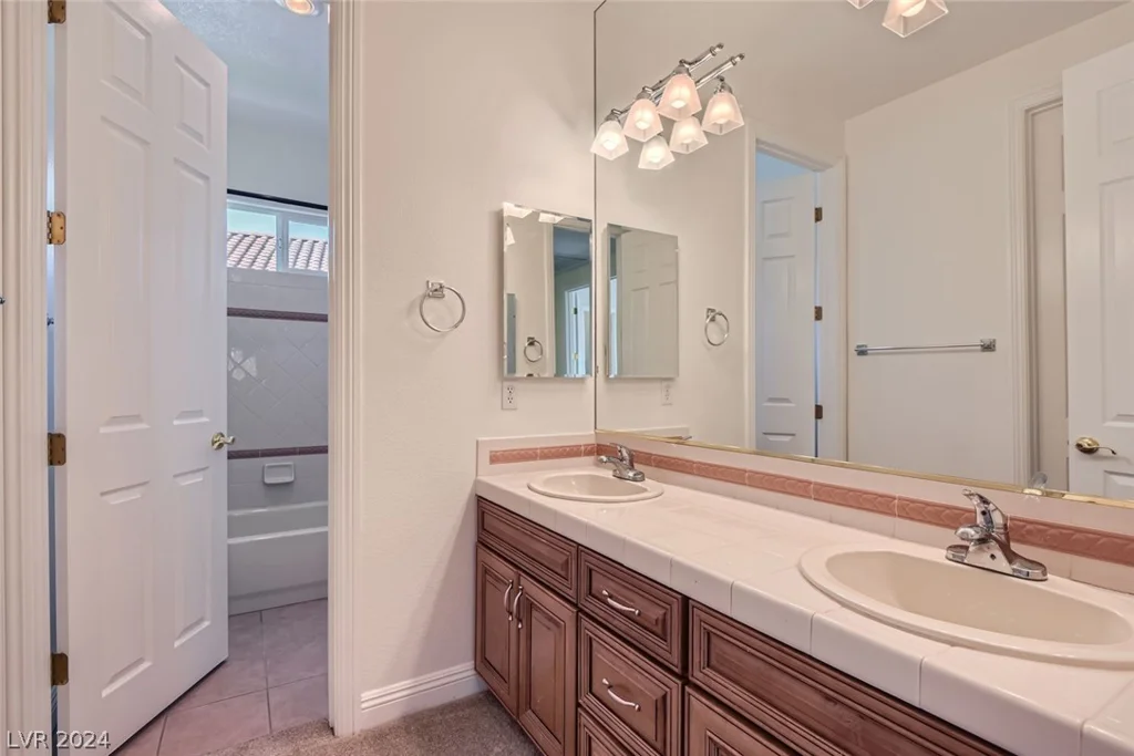 2981 Hammerwood, Las Vegas, NV 89135