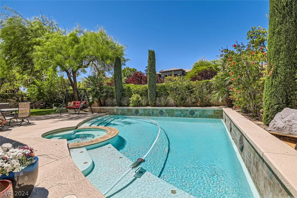2981 Hammerwood, Las Vegas, NV 89135