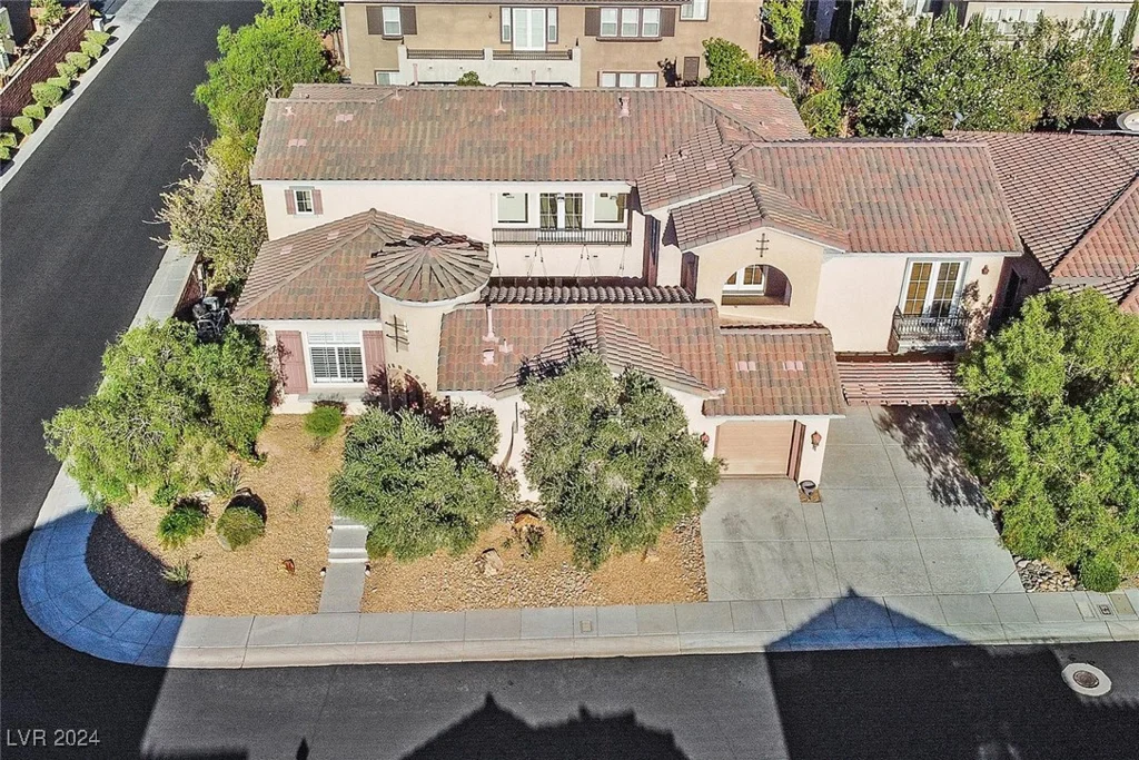 10038 Peak Lookout, Las Vegas, NV 89178