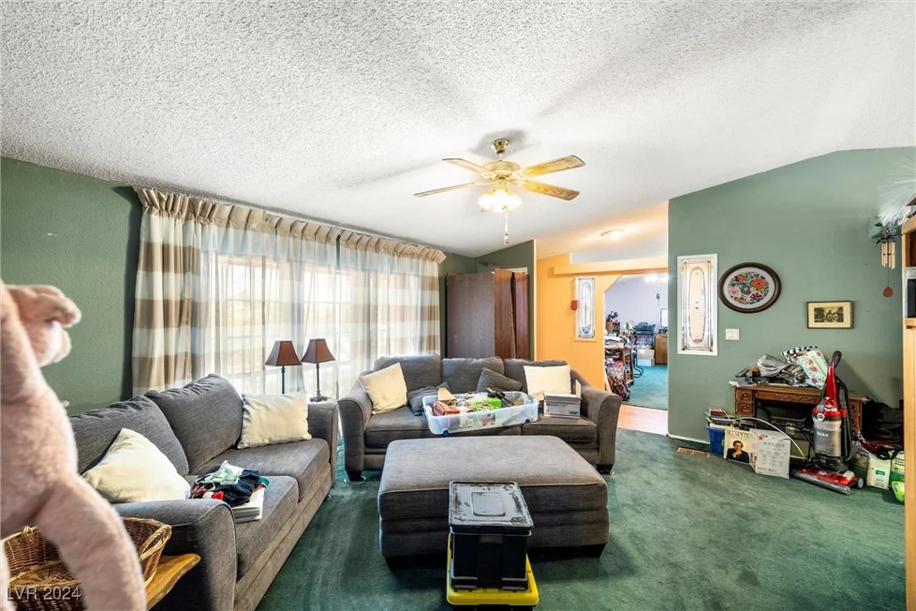 1140 Vondell, Pahrump, NV 89048