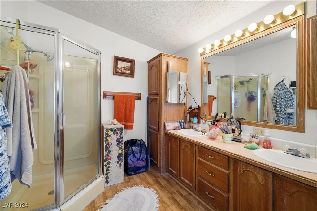 1140 Vondell, Pahrump, NV 89048