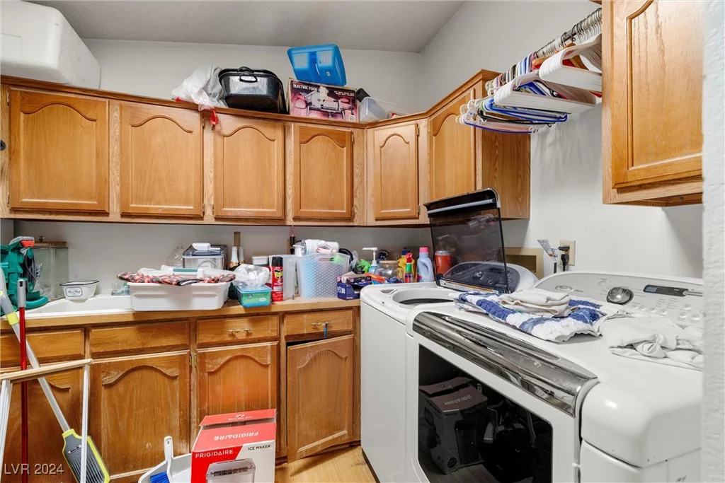 1140 Vondell, Pahrump, NV 89048