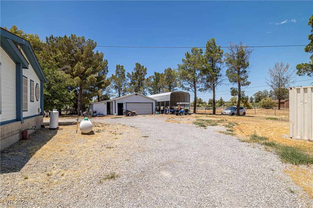 1140 Vondell, Pahrump, NV 89048