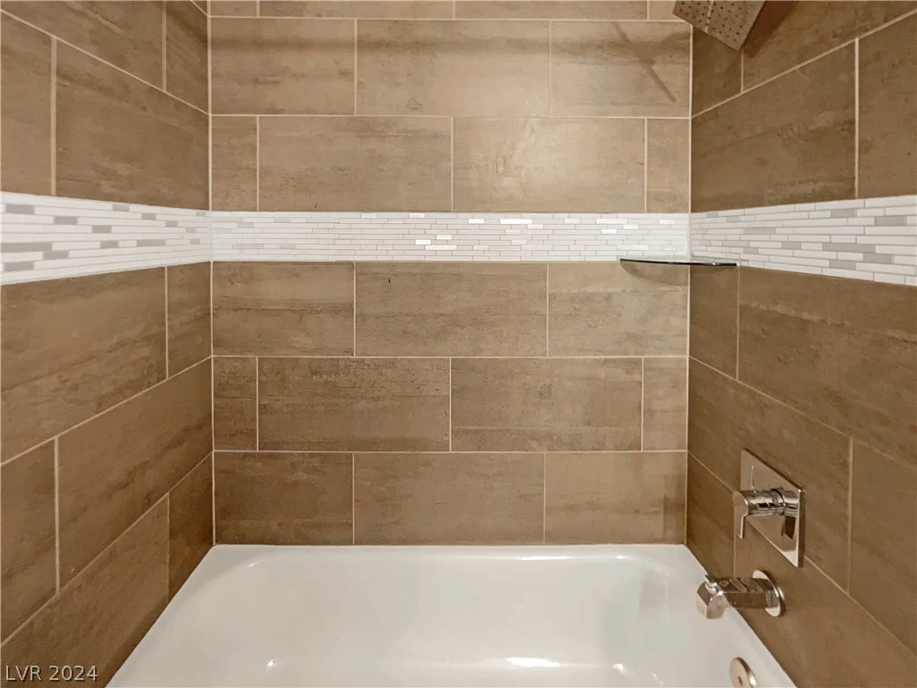 5195 Caliente, Las Vegas, NV 89119