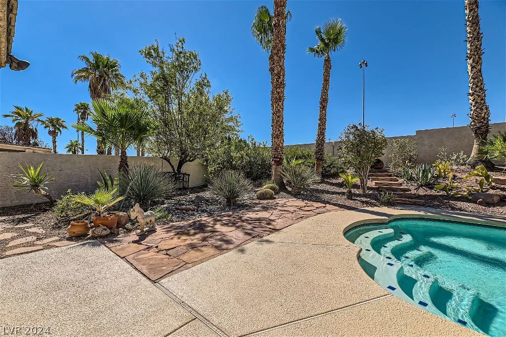 2063 Sapphire Valley, Henderson, NV 89074