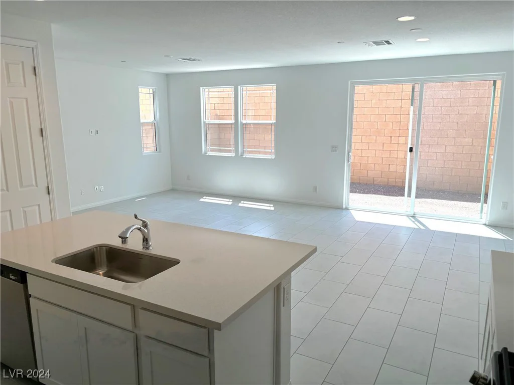 753 Cottonwood Hill, Henderson, NV 89011