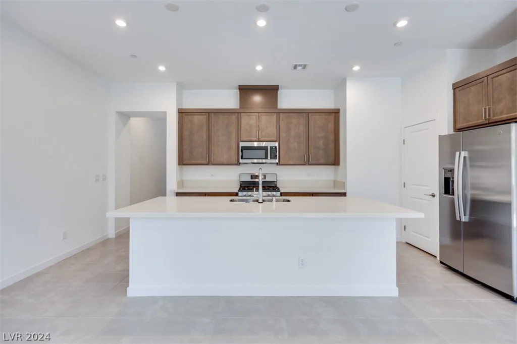 4365 Tabor Peak, Las Vegas, NV 89141
