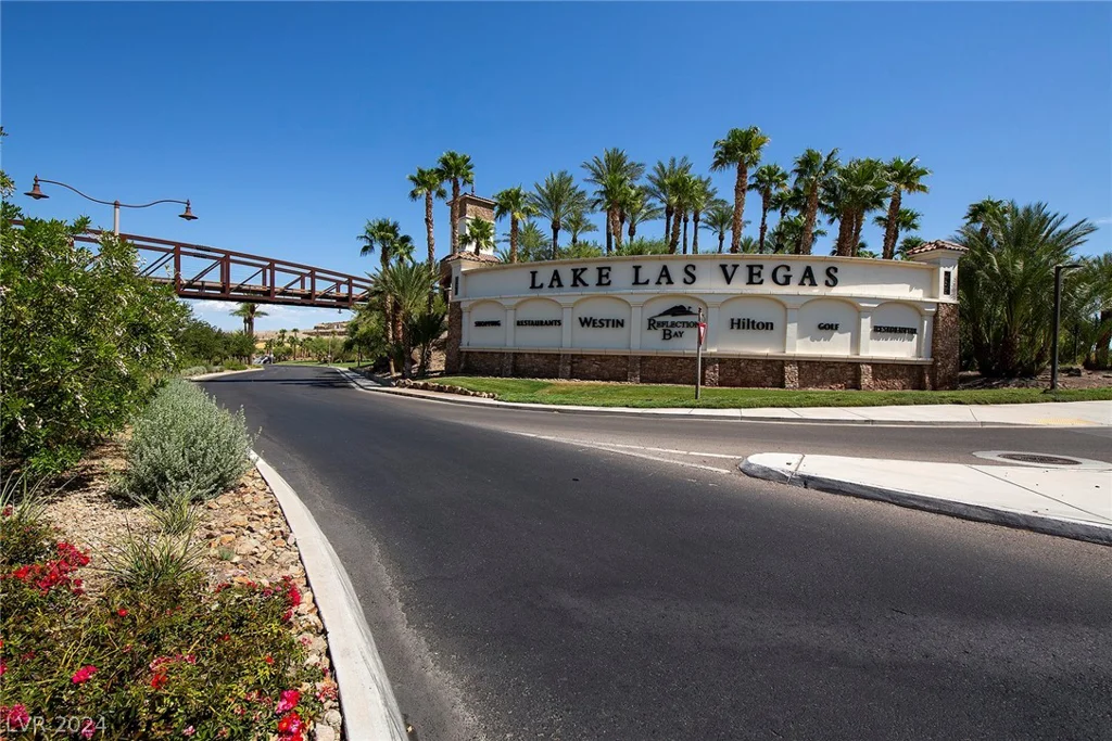 16 Camino Barcelona, Henderson, NV 89011