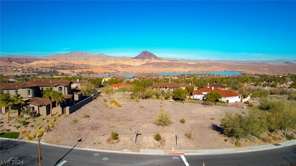16 Camino Barcelona, Henderson, NV 89011