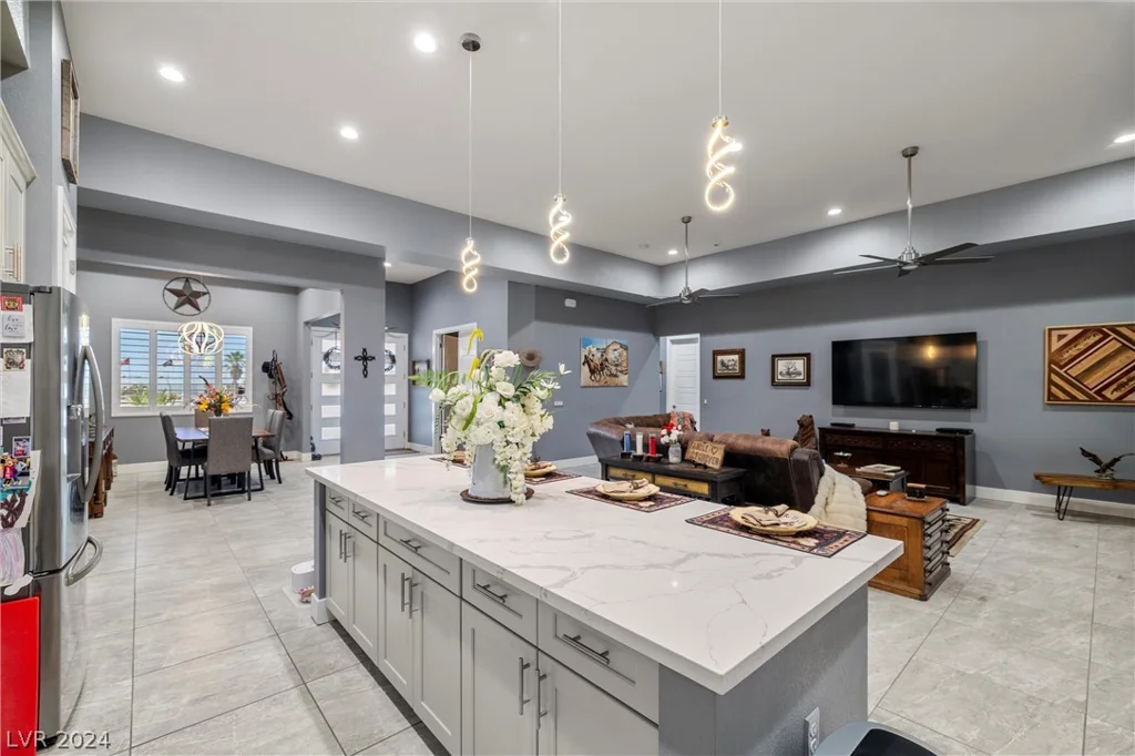 1440 Gamebird, Pahrump, NV 89048