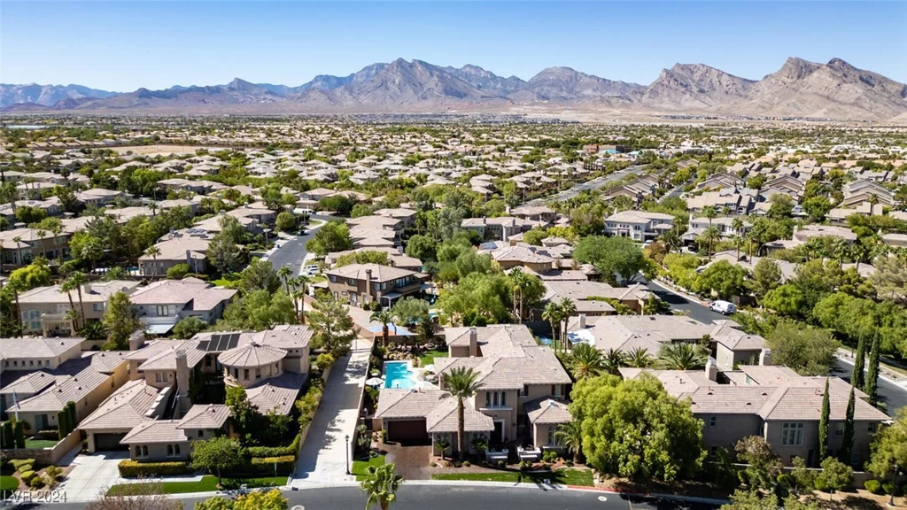 301 Royal Ascot, Las Vegas, NV 89144