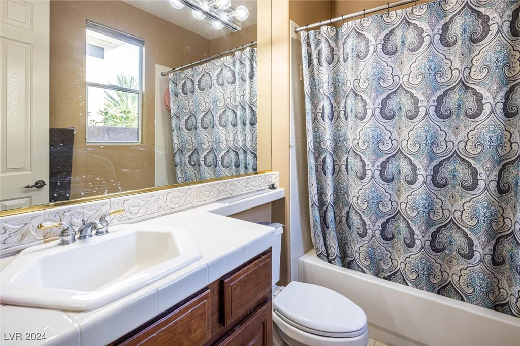 301 Royal Ascot, Las Vegas, NV 89144