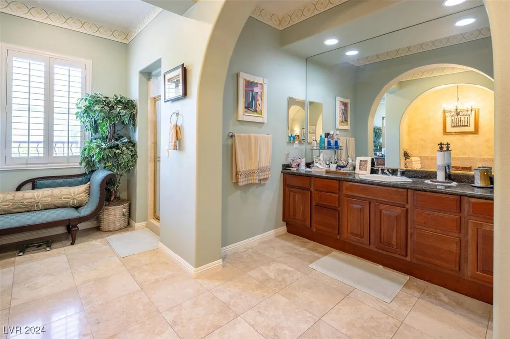301 Royal Ascot, Las Vegas, NV 89144