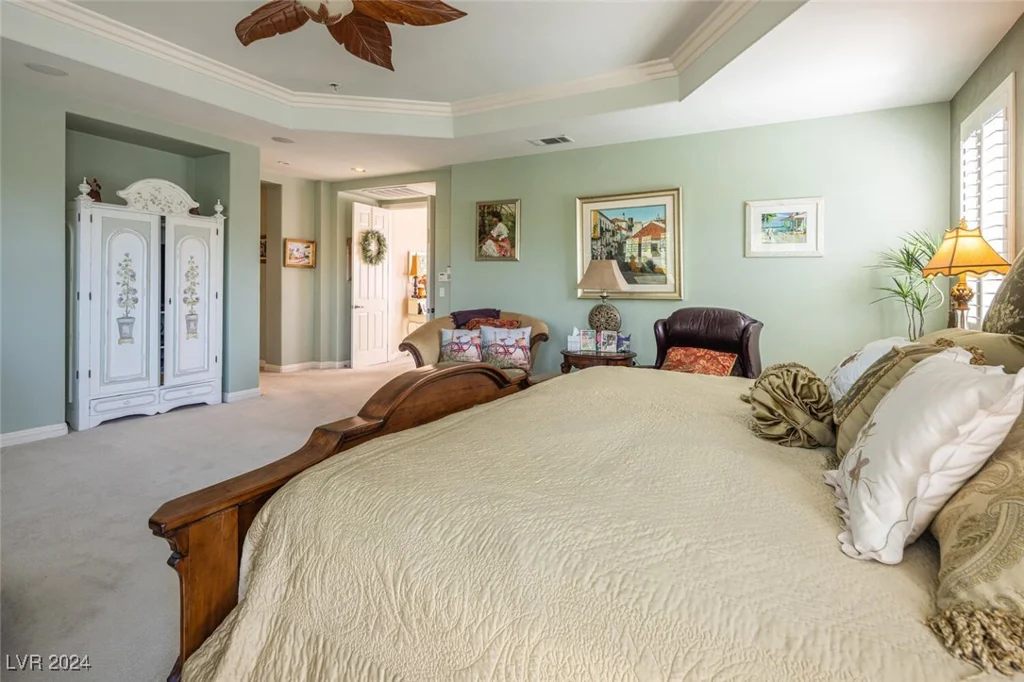 301 Royal Ascot, Las Vegas, NV 89144