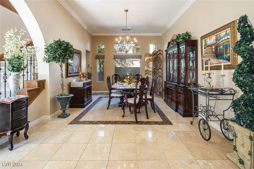301 Royal Ascot, Las Vegas, NV 89144