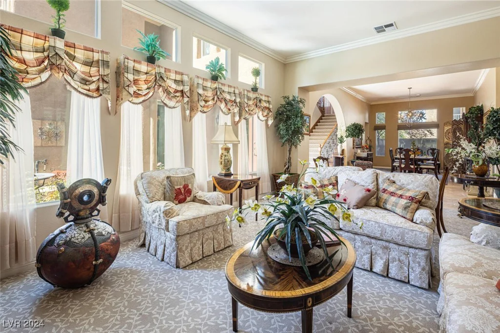 301 Royal Ascot, Las Vegas, NV 89144