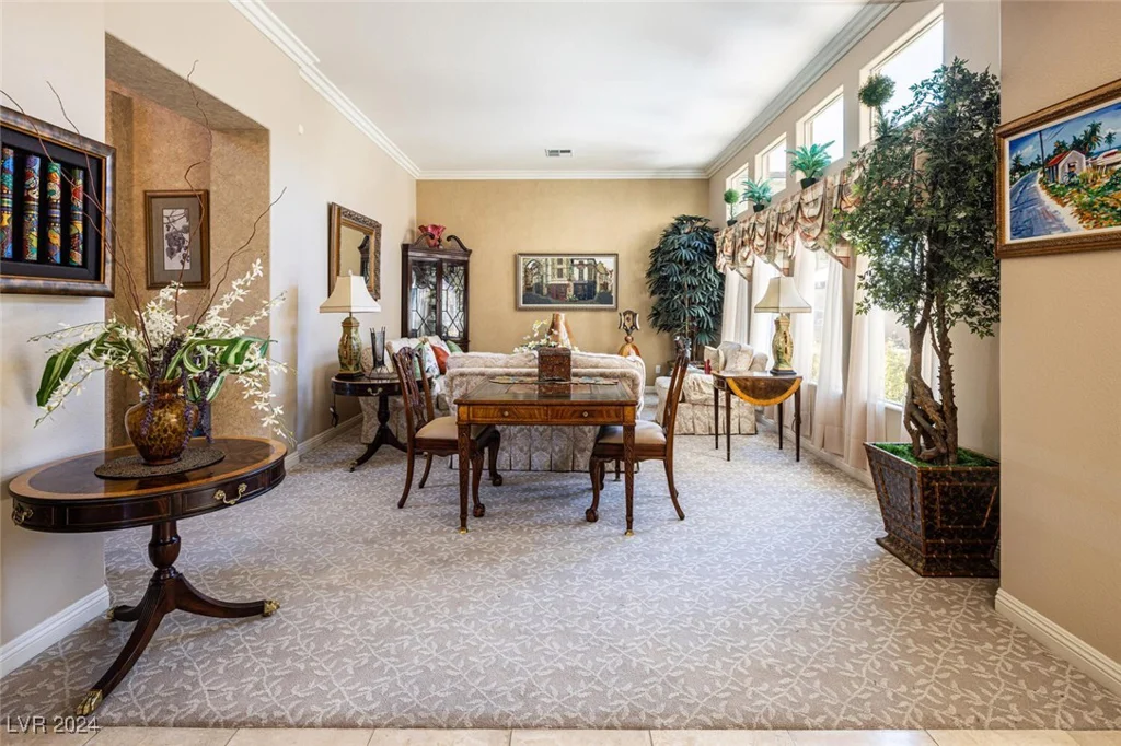 301 Royal Ascot, Las Vegas, NV 89144