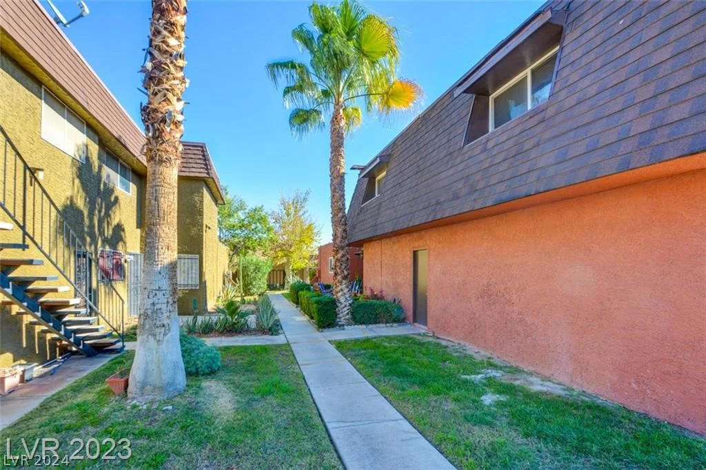 4626 Grand, Las Vegas, NV 89169